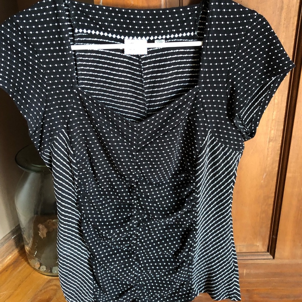 Women’s shirt medium